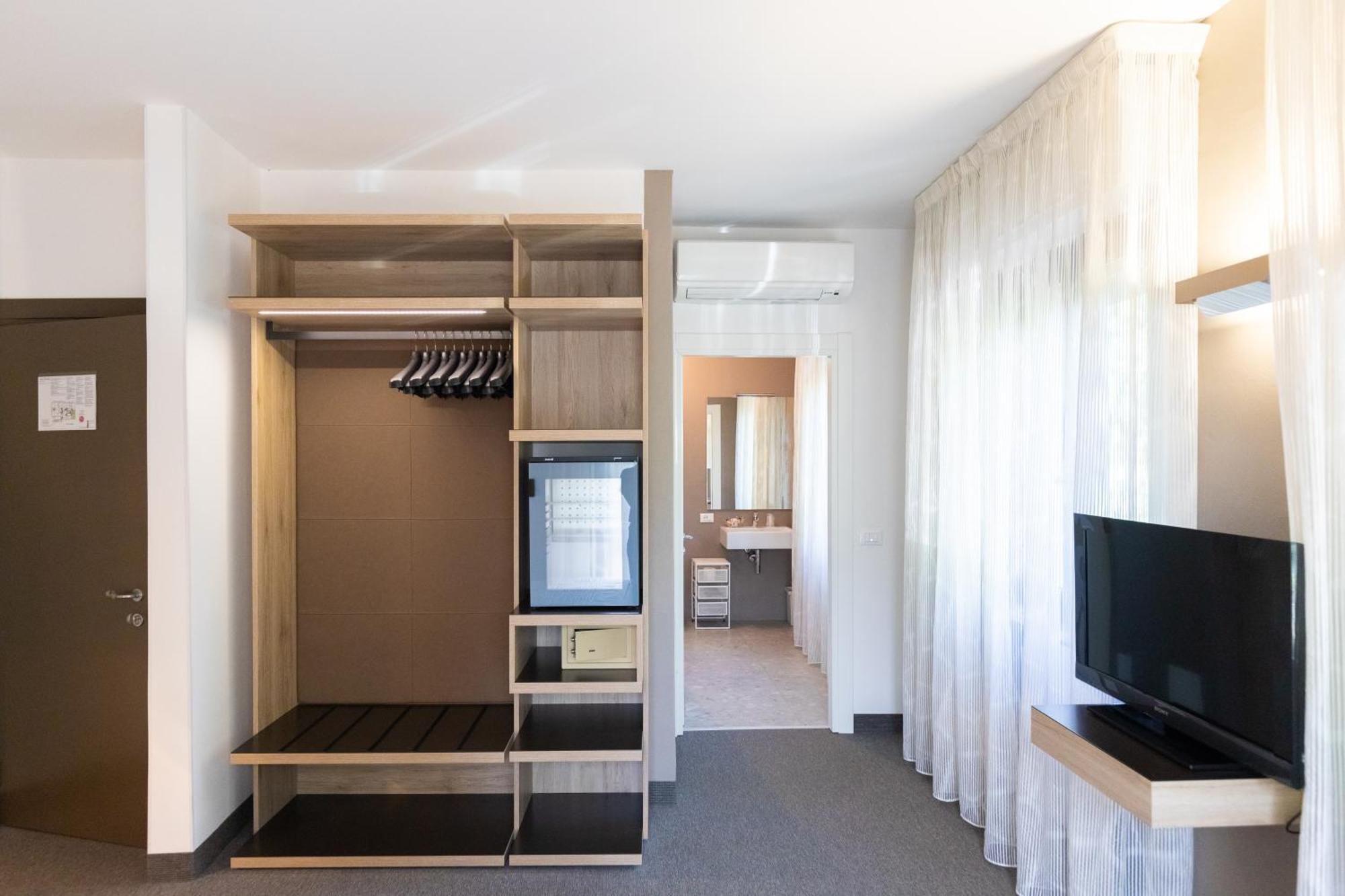 Hotel Villa Maria Sirmione Zewnętrze zdjęcie