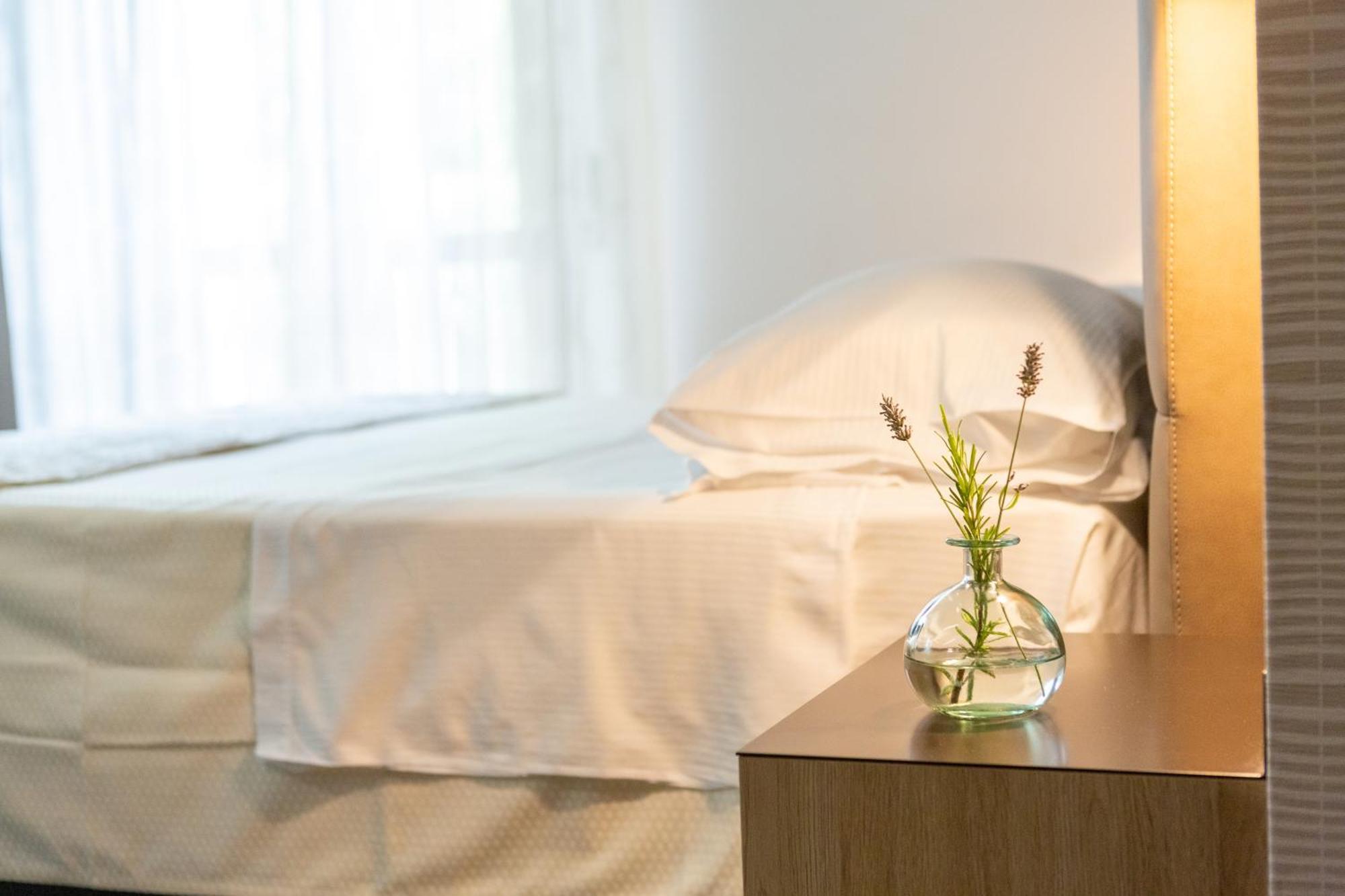 Hotel Villa Maria Sirmione Zewnętrze zdjęcie